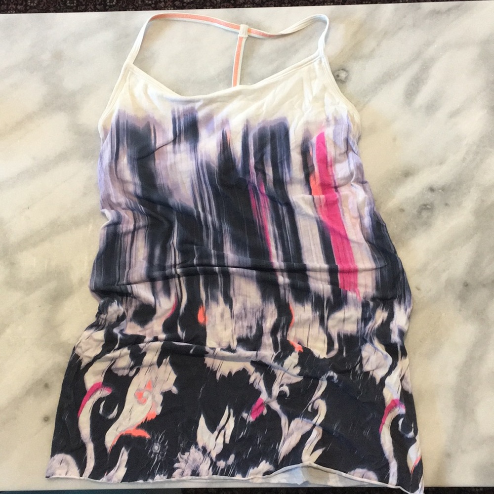 Lululemon tank top size 8